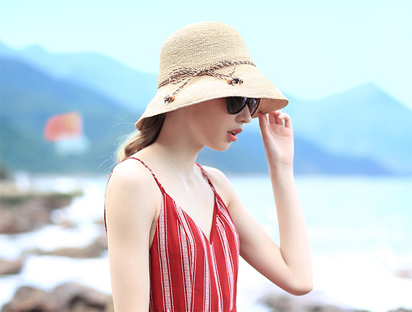 一顶小草帽，让你夏季出游有型又不怕晒